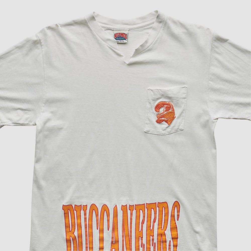 Tampa Bay Buccaneers Nutmeg Mills 90s T-shirt - White Vintage discount