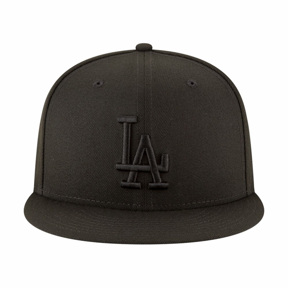 Los Angeles Dodgers 2024/25 Back-to-Back Champions Circle Side Patch 9FIFTY Snapback Hat - Black | New Era