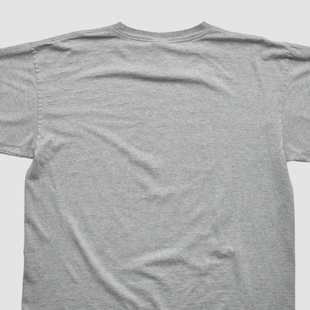 Cincinnati Reds 2000s T-shirt - Heather Gray Vintage | Nike