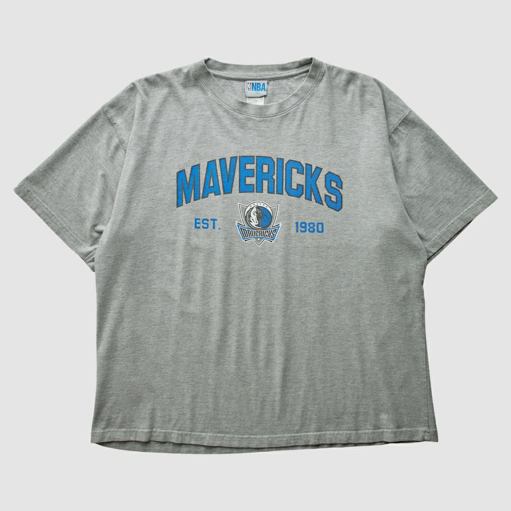 Dallas Mavericks NBA 2000s T-shirt sale - Heather Gray Vintage | Vintage for sale