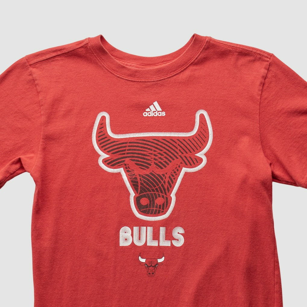 Chicago Bulls 2010s T-shirt sale - Red Vintage | Adidas on sale