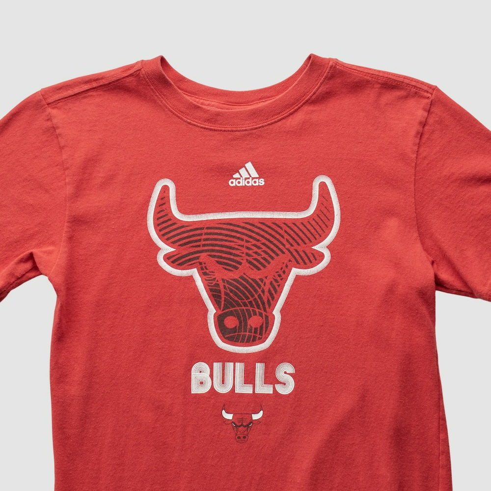 Chicago Bulls 2010s T-shirt sale - Red Vintage | Adidas on sale
