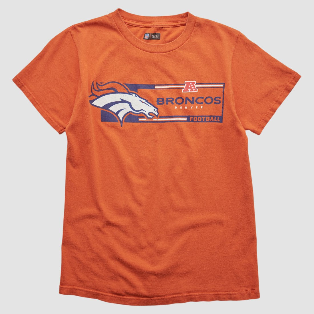 Denver Broncos NFL 2010s T-shirt - Orange Vintage cheap