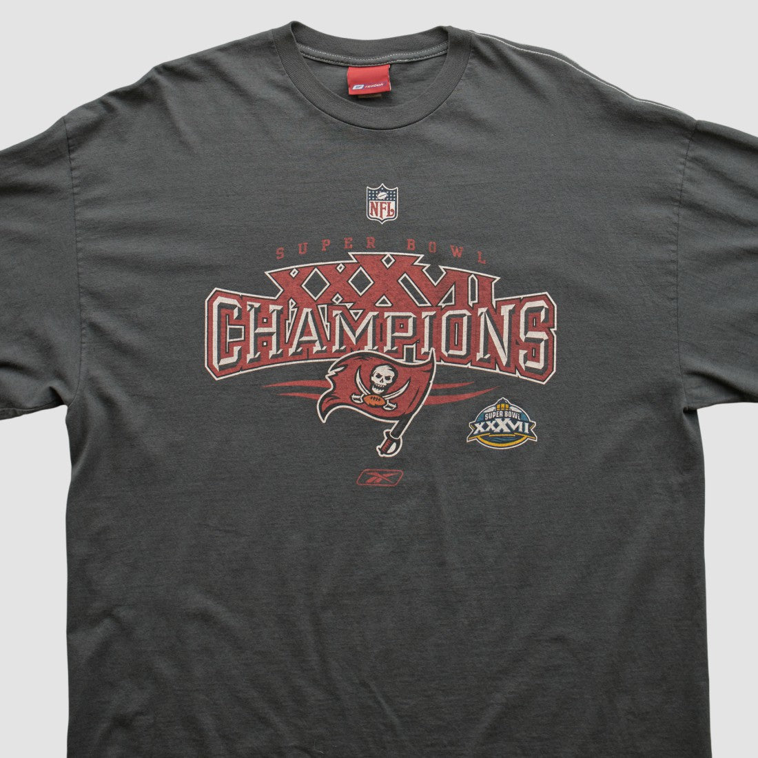 Tampa Bay Buccaneers Reebok 2003 T-shirt - Charcoal Vintage discount