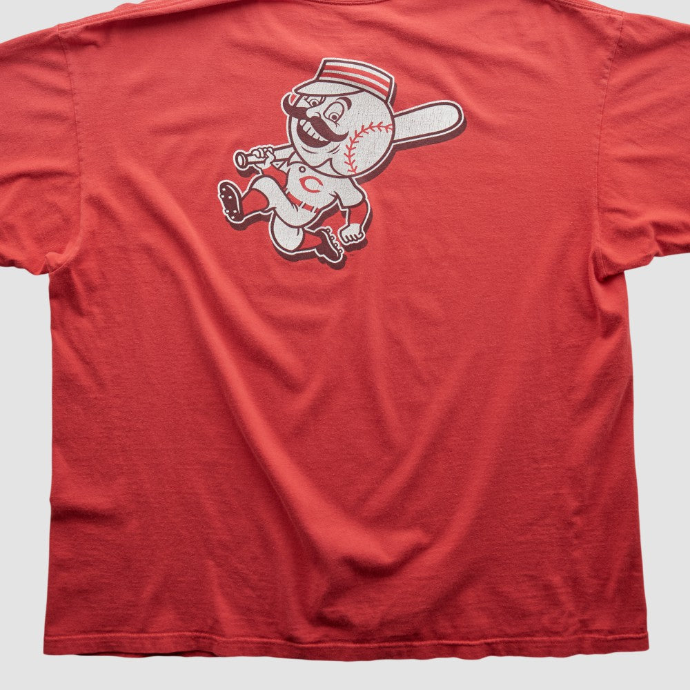 Cincinnati Reds 2000s T-shirt - Red Vintage | Nike