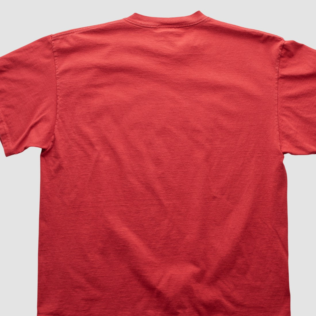 Tampa Bay Buccaneers NFL 2010s T-shirt - Red Vintage online