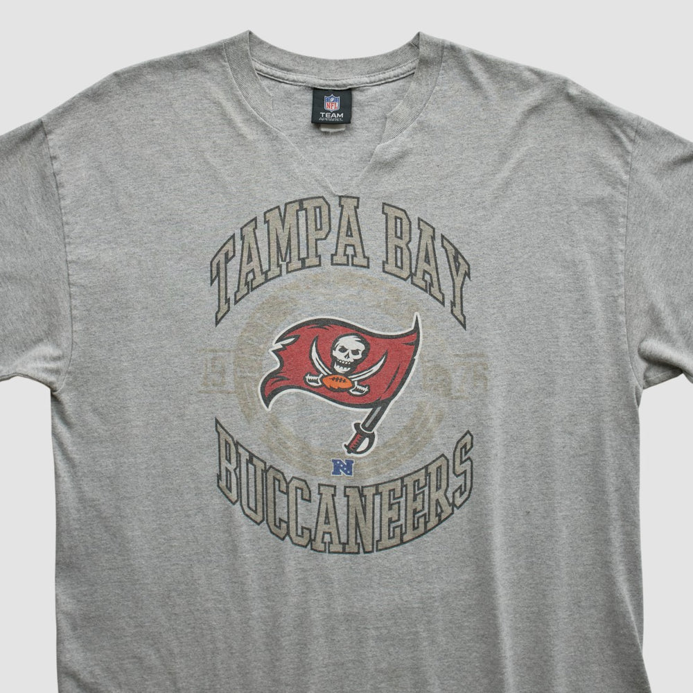Tampa Bay Buccaneers Team Edition Apparel 2010s T-shirt - Heather Gray Vintage sale