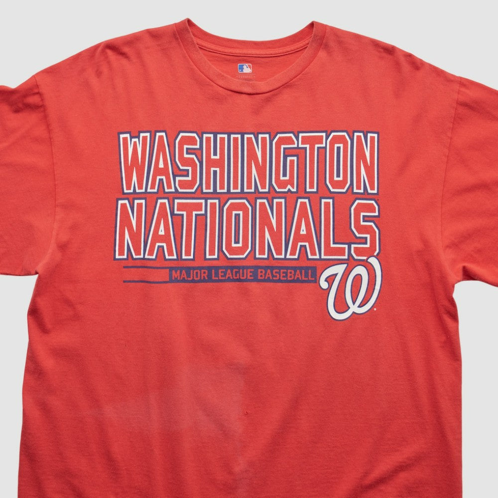Washington Nationals Genuine Merchandise 2000s T-shirt - Red Vintage
