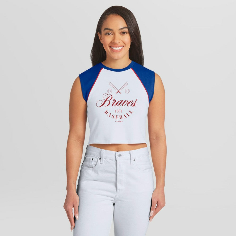 Atlanta Braves WEAR by Erin Andrews Women's Cooperstown Cropped Raglan Tank Top - White