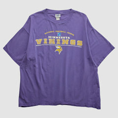 Minnesota Vikings Lee Apparel 2000s T-shirt - Purple Vintage sale