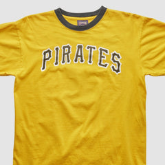 Pittsburgh Pirates Cooperstown Collection 2000s T-shirt - Yellow Vintage