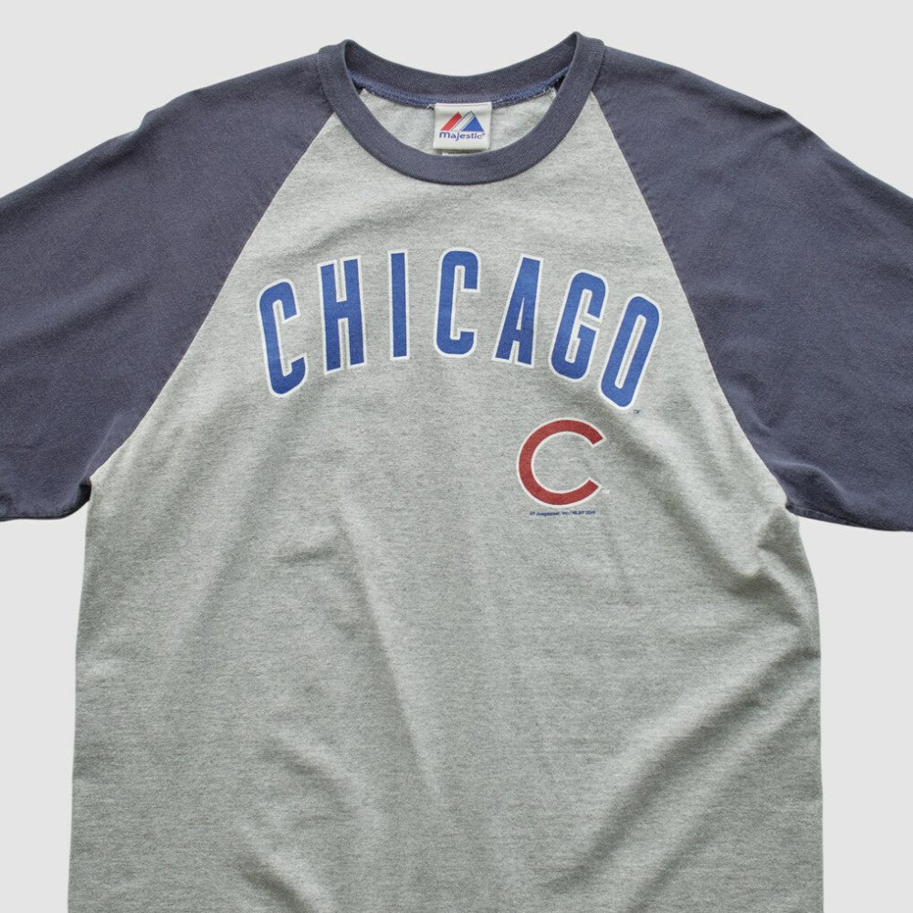 Chicago Cubs Majestic 2000s T-shirt - Heather Gray Vintage