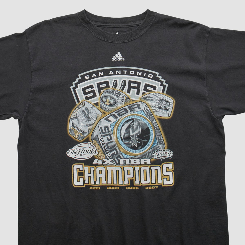 San Antonio Spurs 2007 T-shirt - Black Vintage | Adidas on sale