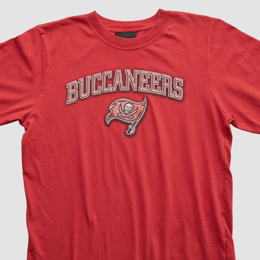 Tampa Bay Buccaneers Reebok 2000s Long Sleeve T-shirt - Red Vintage online