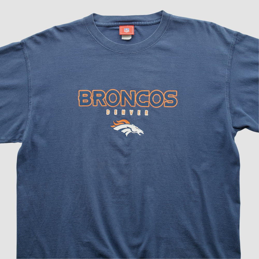 Denver Broncos NFL 2000s T-shirt - Blue Vintage sale
