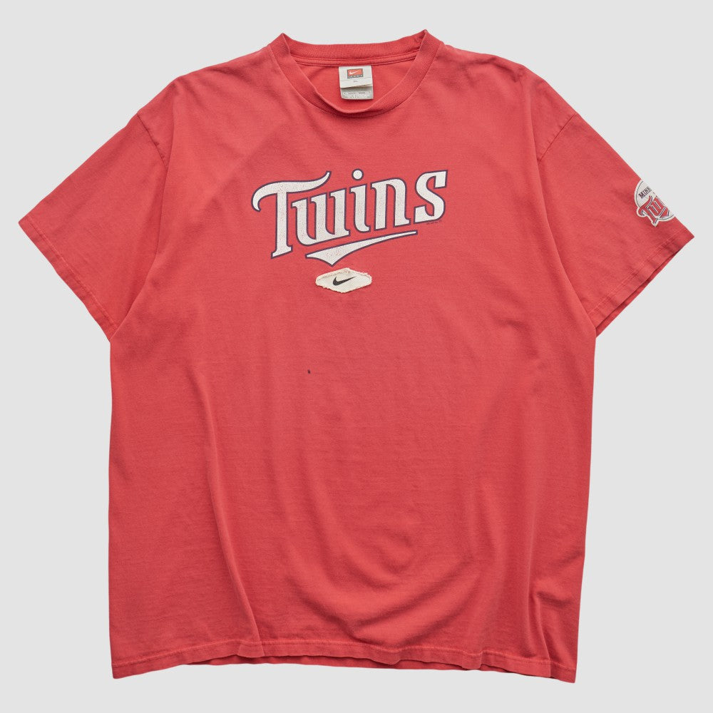 Minnesota Twins 2000s T-shirt - Red Vintage | Nike
