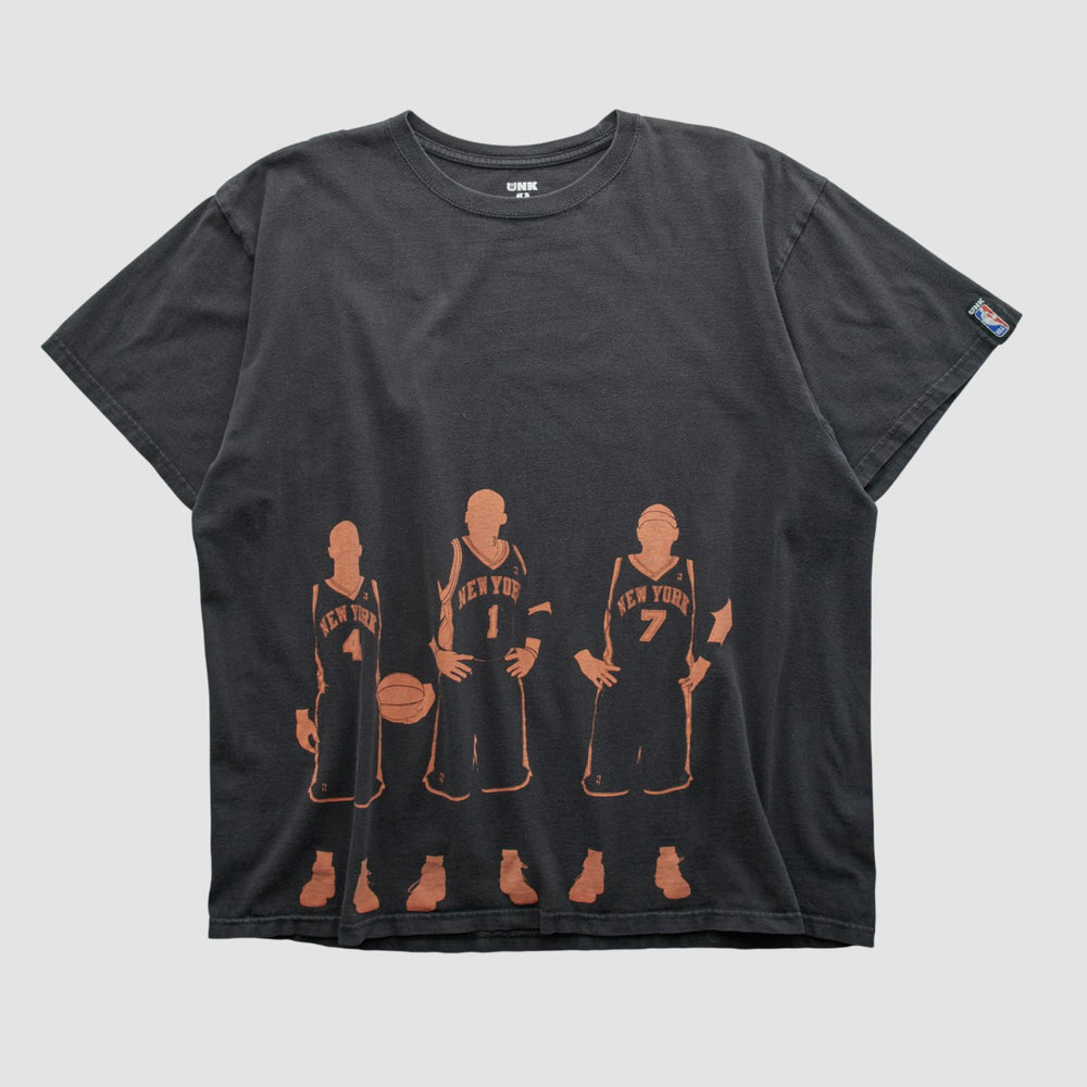 New York Knicks UNK 2010s T-shirt - Black Vintage | Vintage cheap