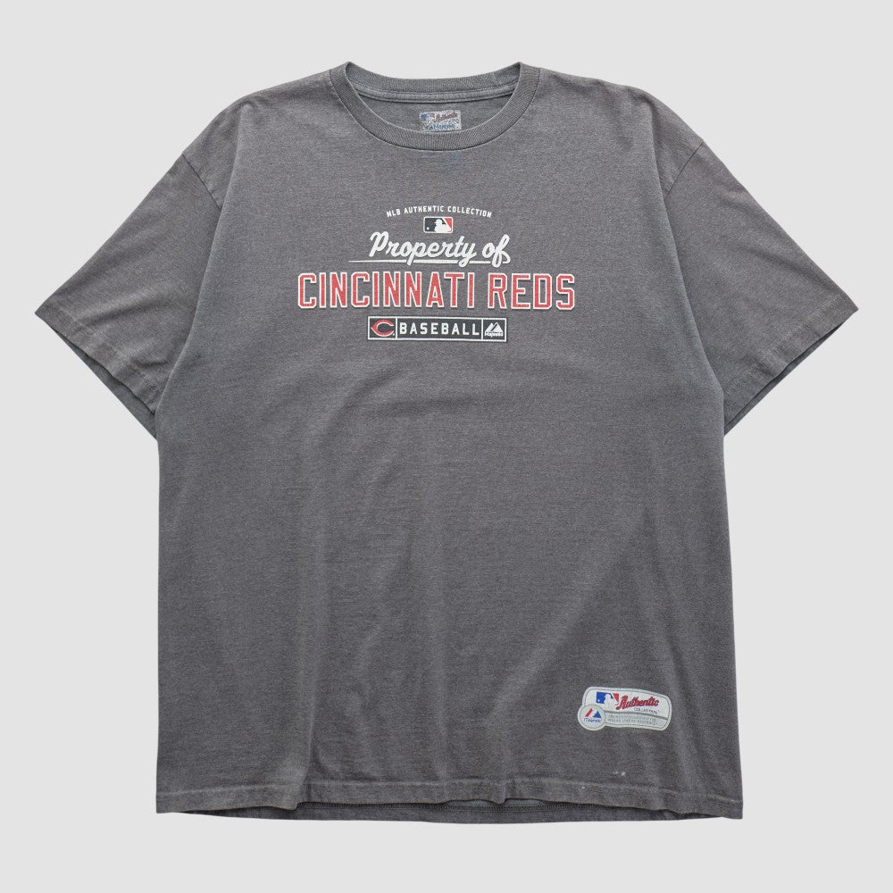 Cincinnati Reds Majestic 2000s T-shirt - Dark Heather Gray Vintage