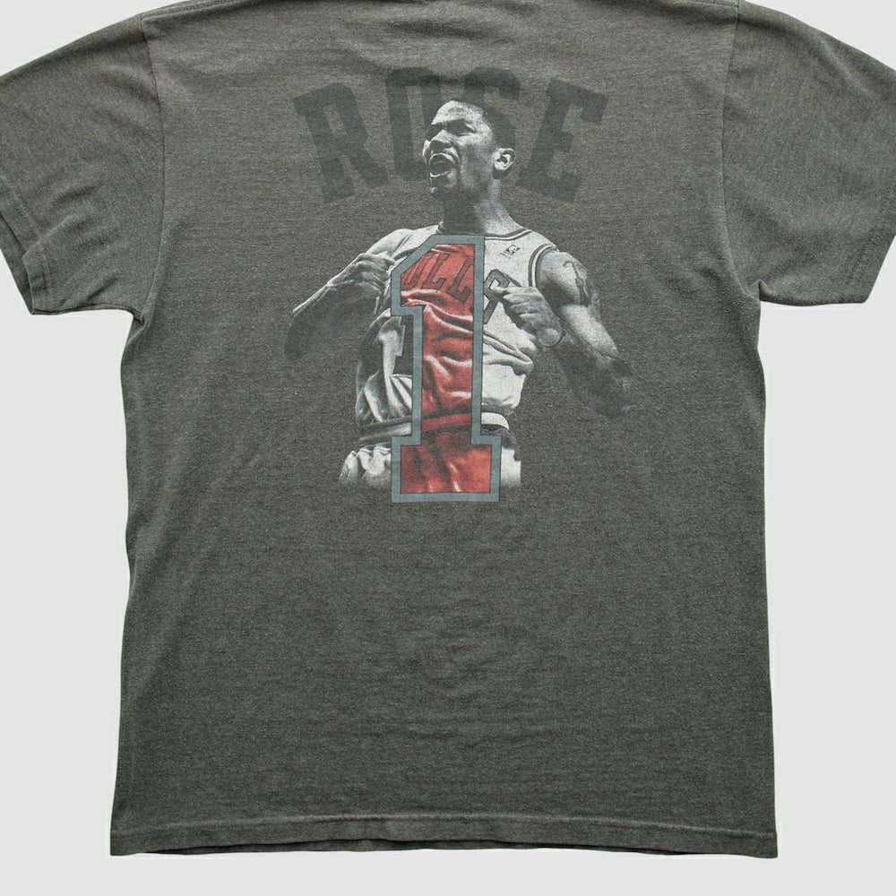 Chicago Bulls Majestic 2000s T-shirt sale - Dark Heather Gray Vintage | Vintage shop