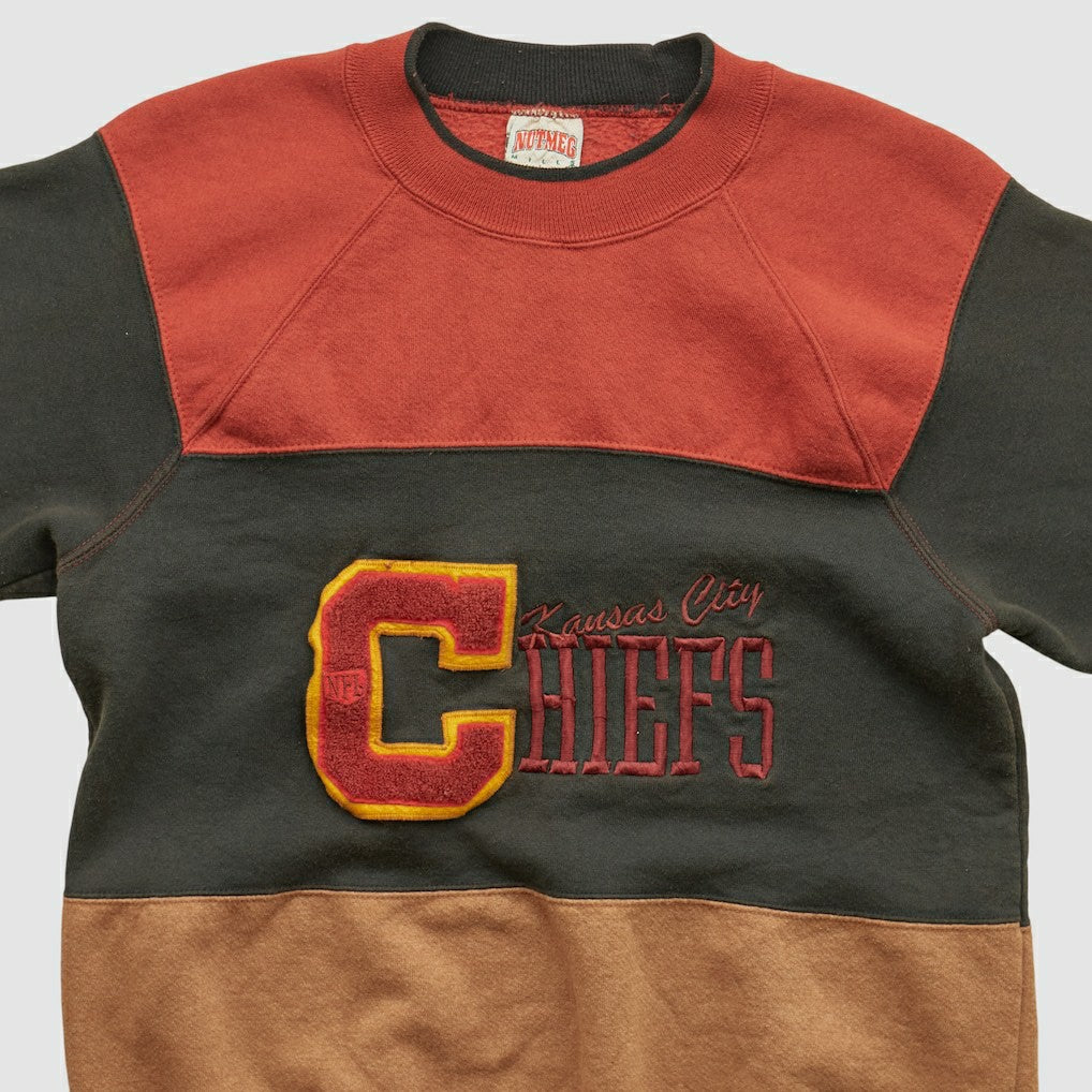Kansas City Chiefs Nutmeg Mills 90s Pullover Sweatshirt - Clay Vintage online