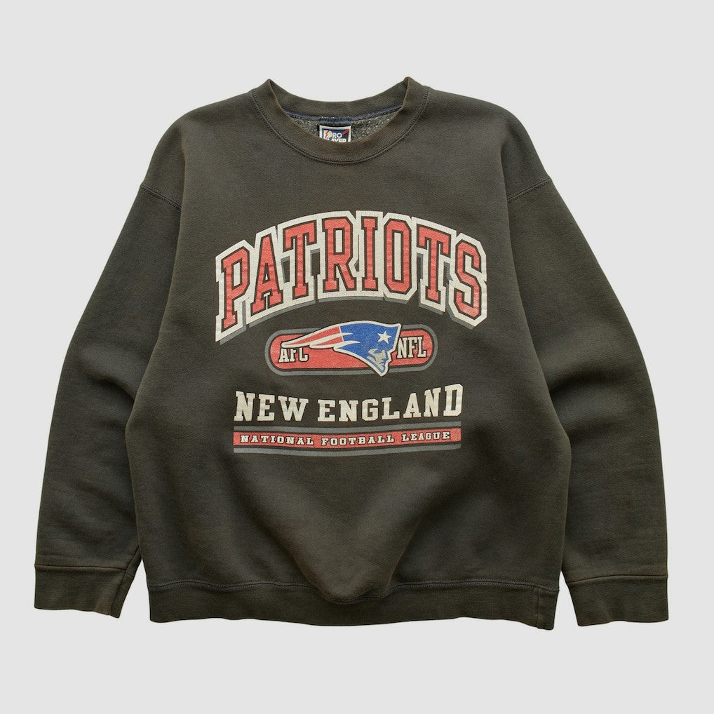 New England Patriots Pro Player 90s Pullover Sweatshirt - Charcoal Vintage for sale