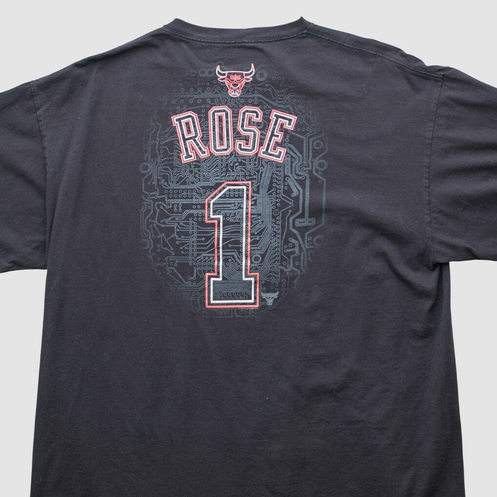 Chicago Bulls Majestic 2000s T-shirt sale - Black Vintage | Vintage cheap