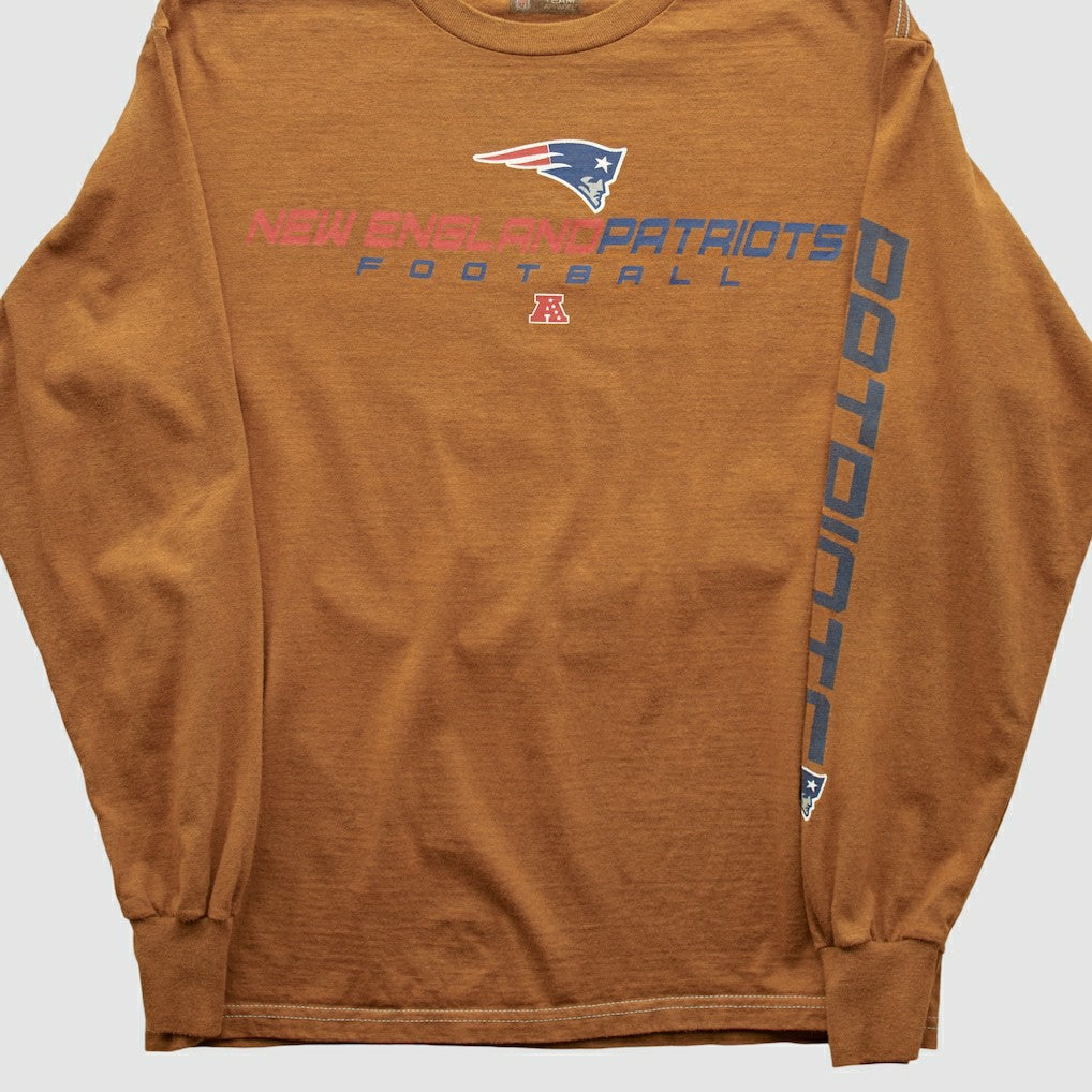 New England Patriots NFL 2000s Long Sleeve T-shirt - Clay Vintage online
