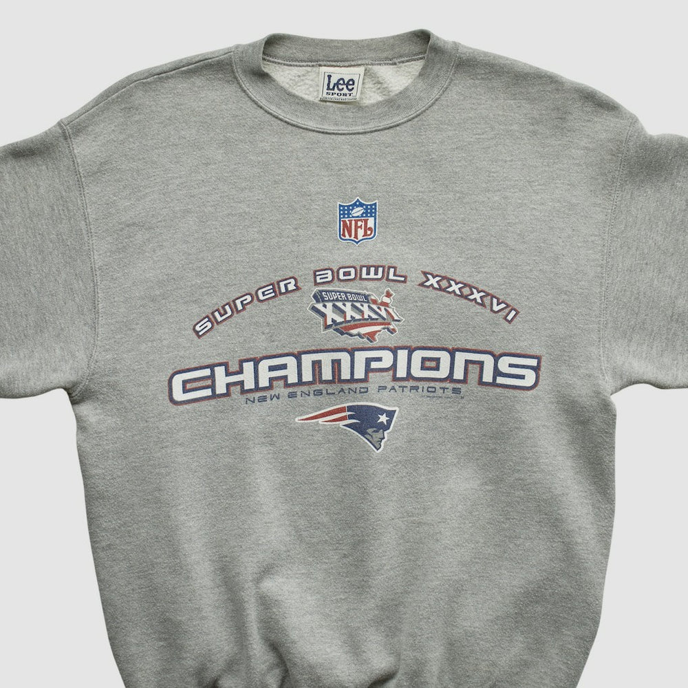 New England Patriots Lee Sport 2002 Pullover Sweatshirt - Heather Gray Vintage outlet