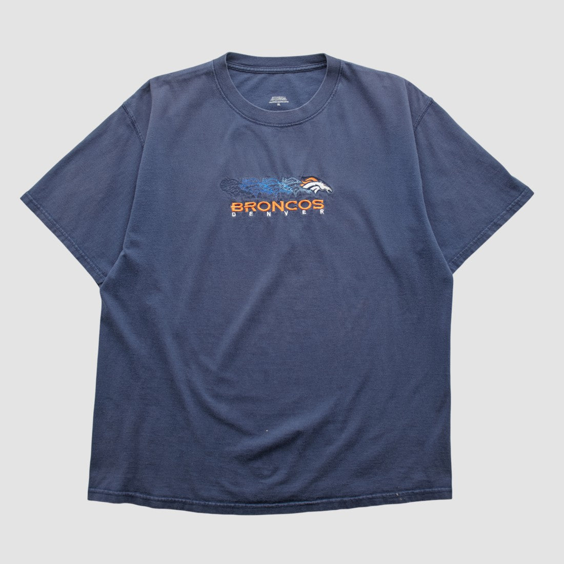 Denver Broncos 2000s T-shirt - Navy Vintage outlet
