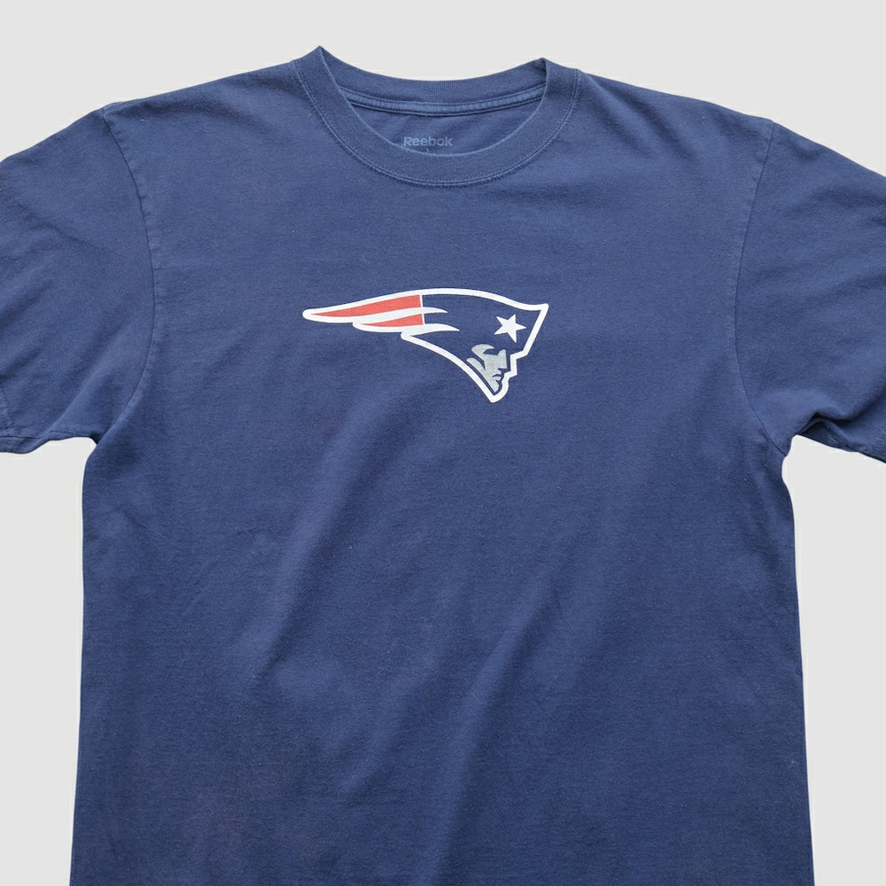 New England Patriots Reebok 2000s T-shirt - Blue Vintage for sale
