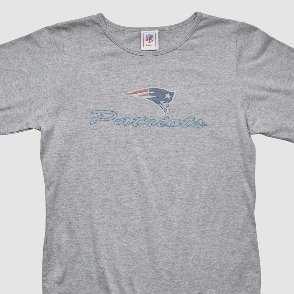New England Patriots NFL 2000s Long Sleeve T-shirt - Heather Gray Vintage for sale