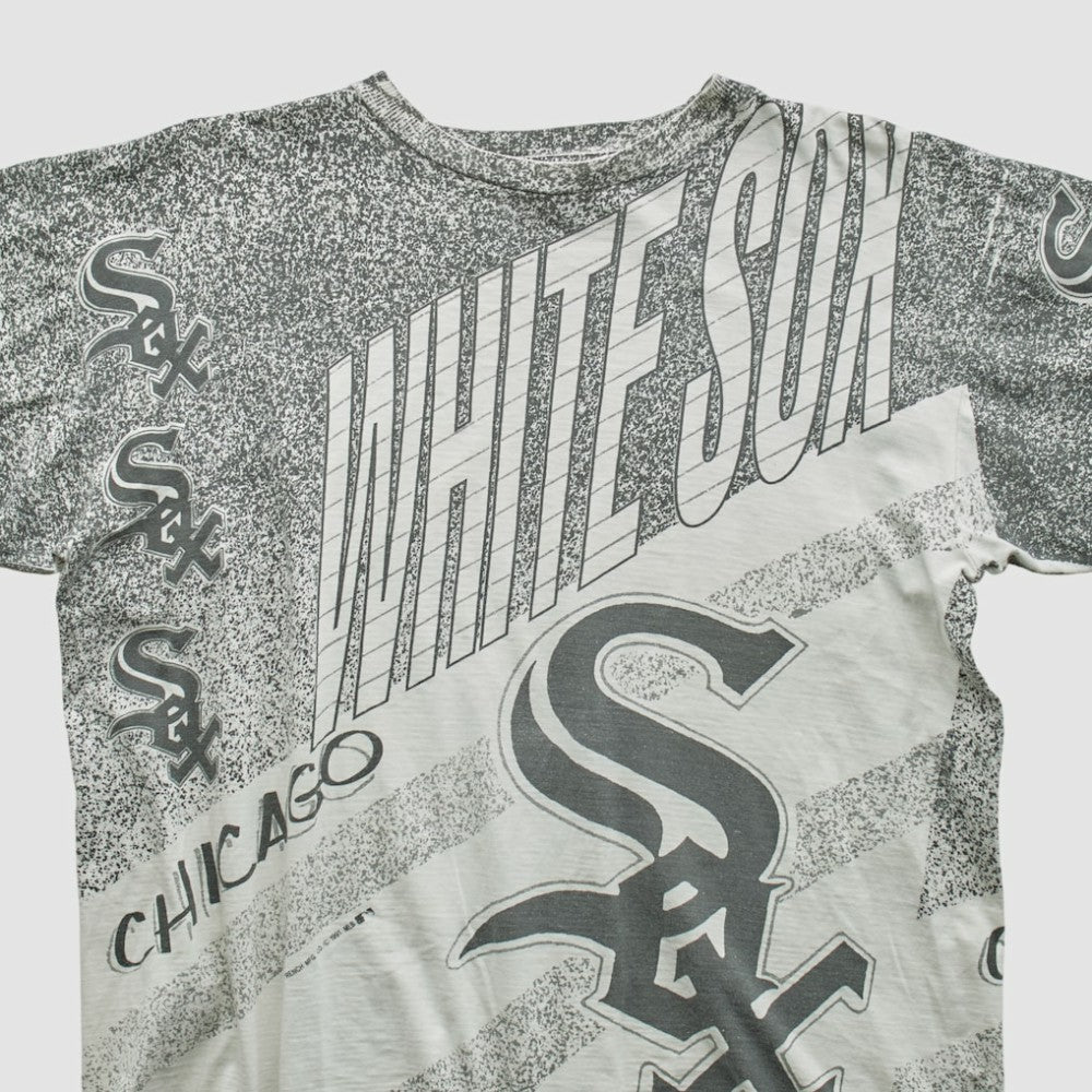 Chicago White Sox America's Favorite 90s T-shirt - Black Vintage