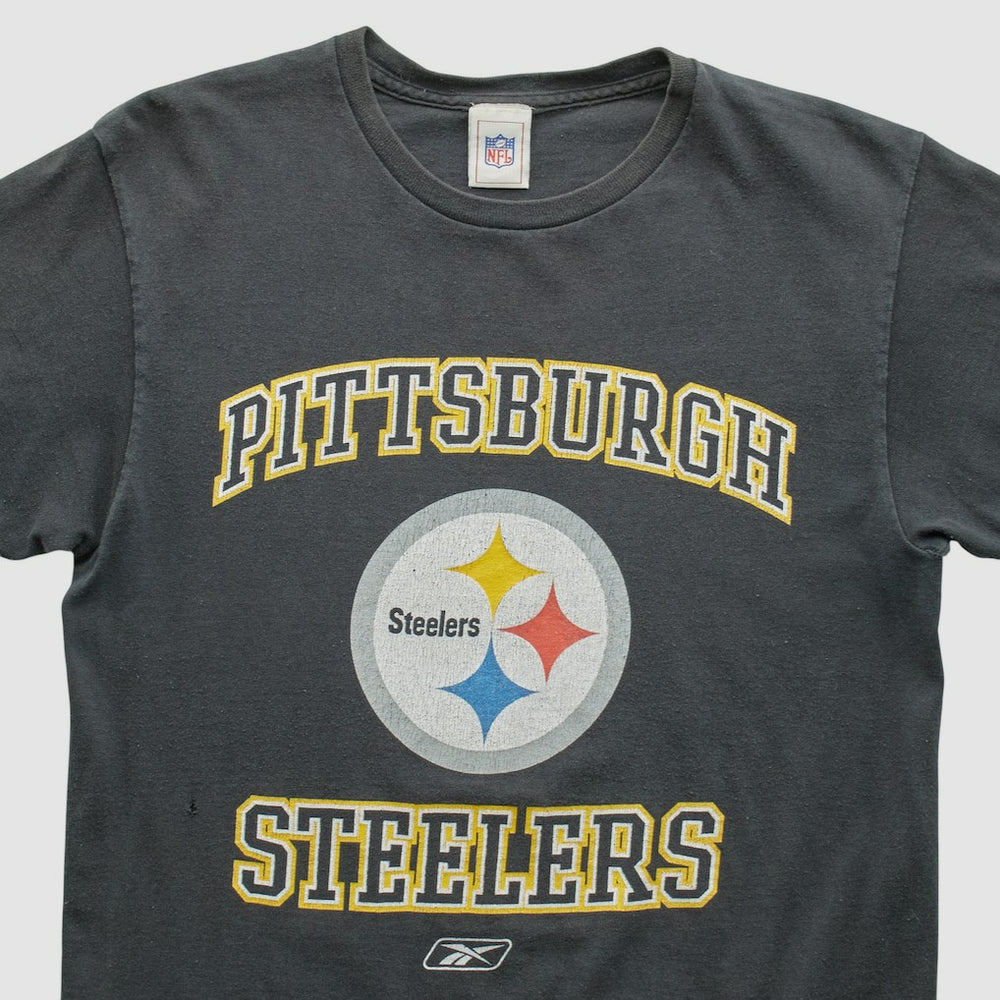 Pittsburgh Steelers Reebok 2000s T-shirt - Black Vintage on sale