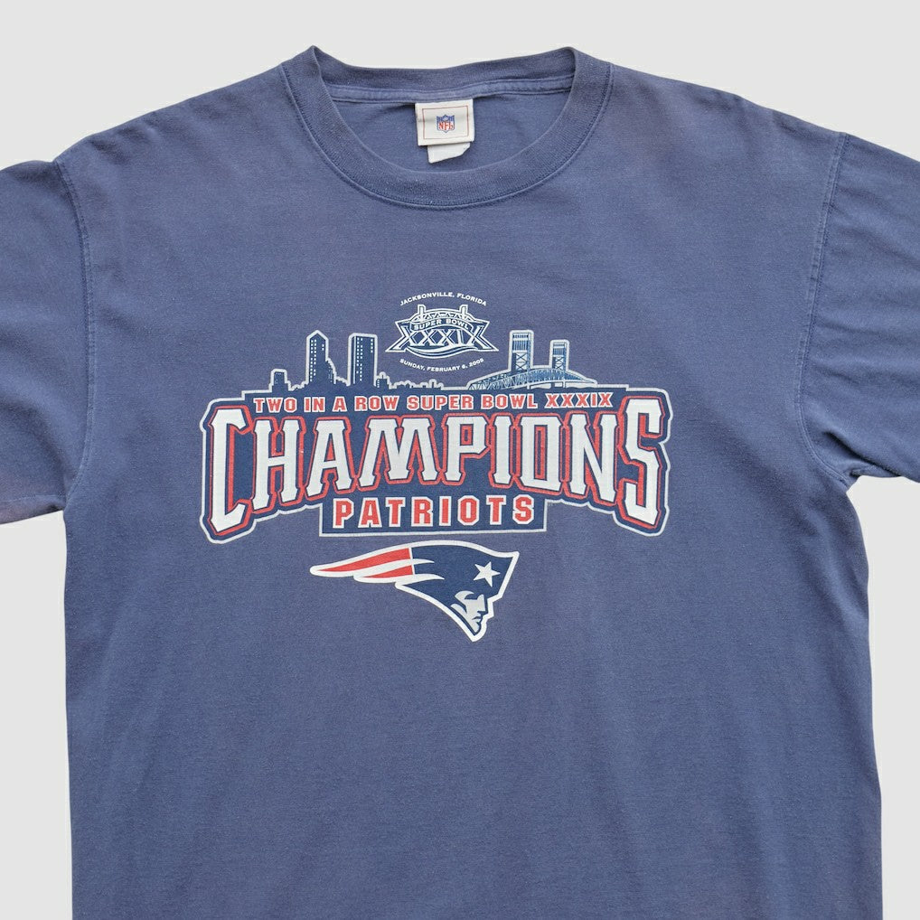 New England Patriots NFL 2005 T-shirt - Blue Vintage online