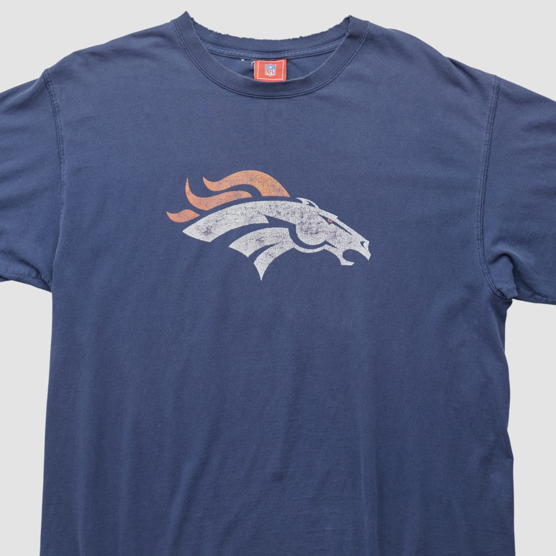 Denver Broncos NFL 2000s T-shirt - Navy Vintage outlet