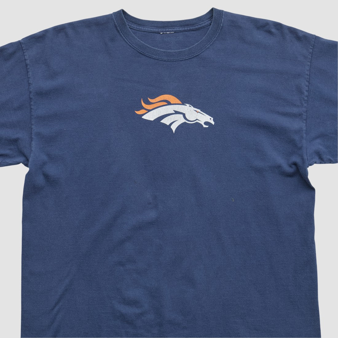 Denver Broncos 2000s T-shirt - Navy Vintage sale