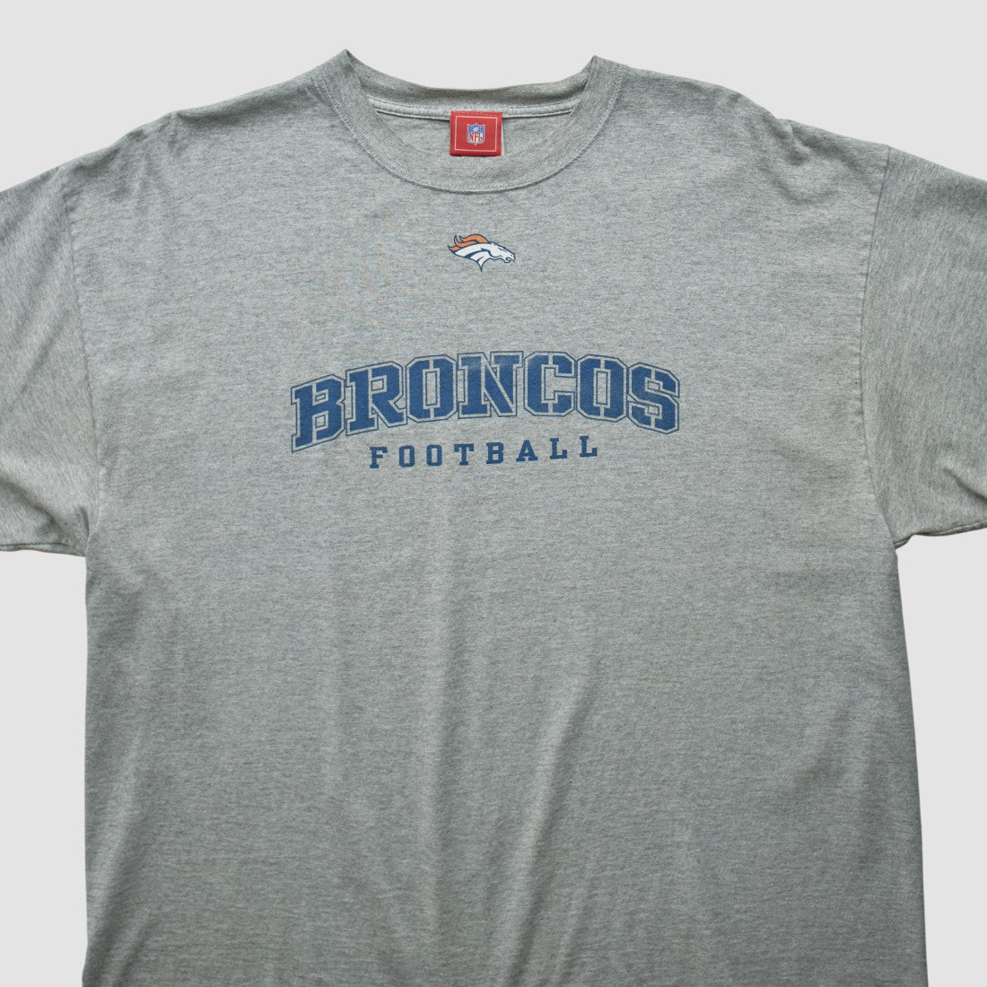 Denver Broncos NFL 2000s T-shirt - Heather Gray Vintage cheap