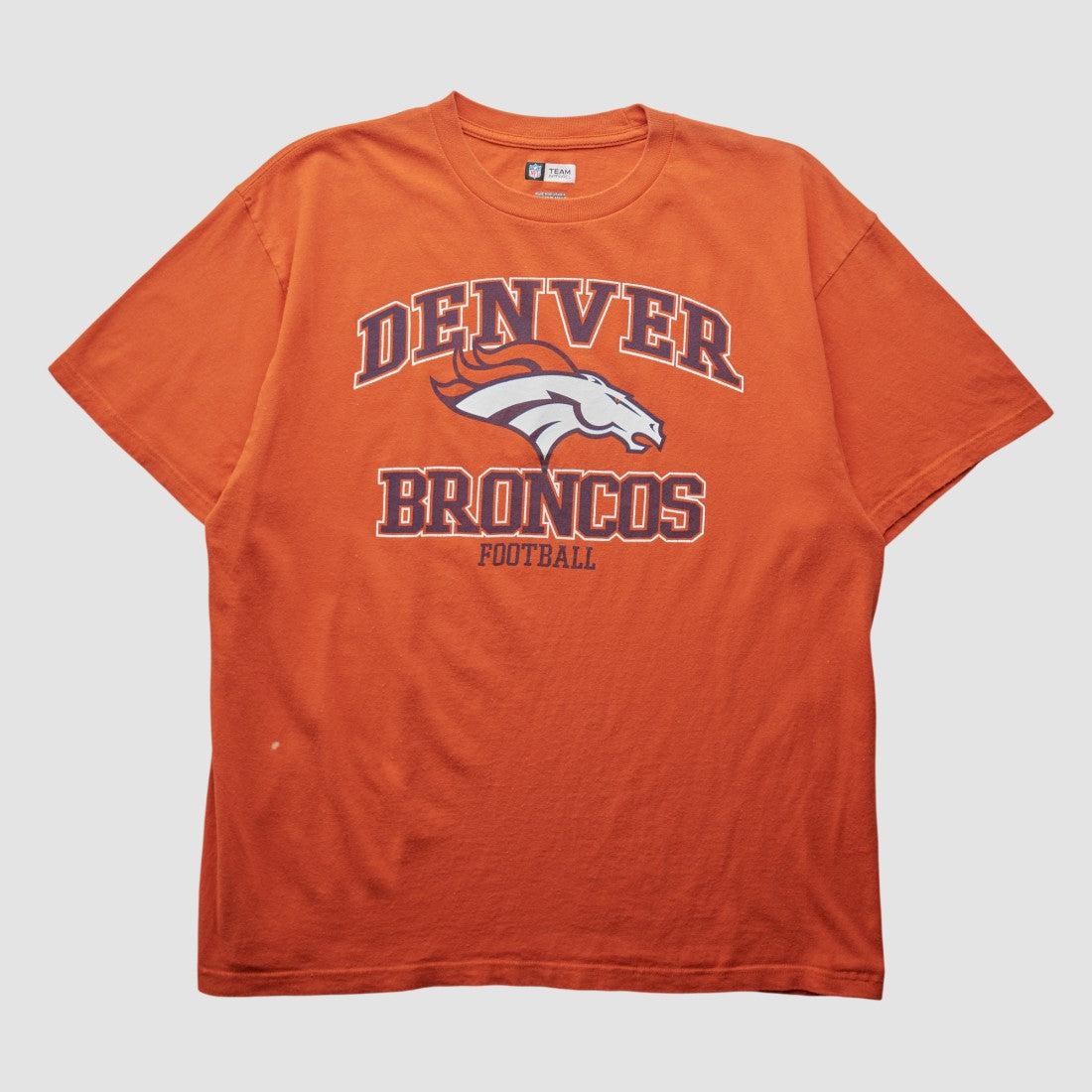 Denver Broncos NFL 2010s T-shirt - Orange Vintage discount