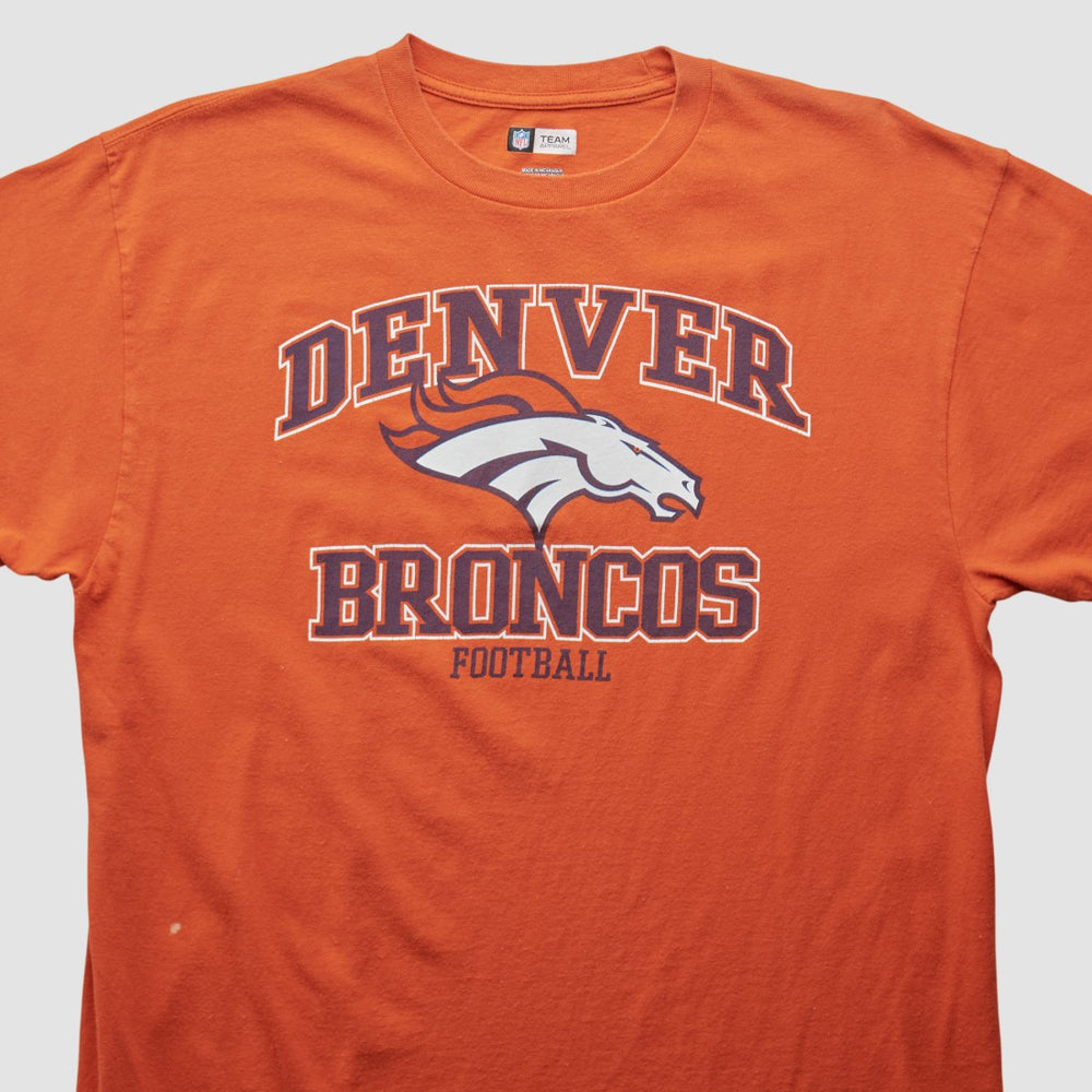 Denver Broncos NFL 2010s T-shirt - Orange Vintage discount