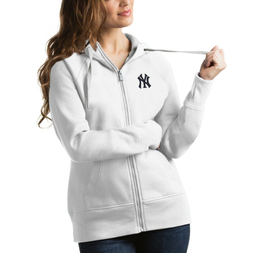 New York Yankees Antigua Women's Victory Full-Zip Hoodie - White