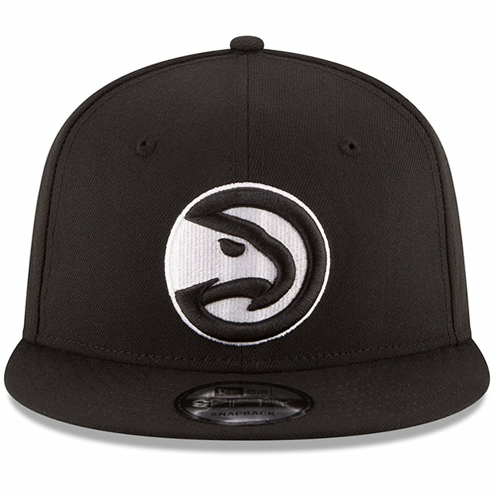 Atlanta Hawks Black & White Logo 9FIFTY Adjustable Snapback Hat - Black | New Era on sale