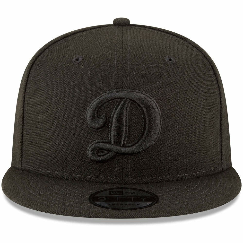 Los Angeles Dodgers Script Logo Black on Black 9FIFTY Snapback Adjustable Hat - Black | New Era