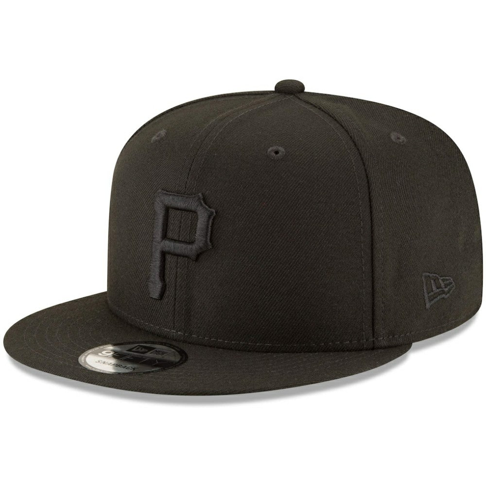 Pittsburgh Pirates Black on Black 9FIFTY Team Snapback Adjustable Hat - Black | New Era