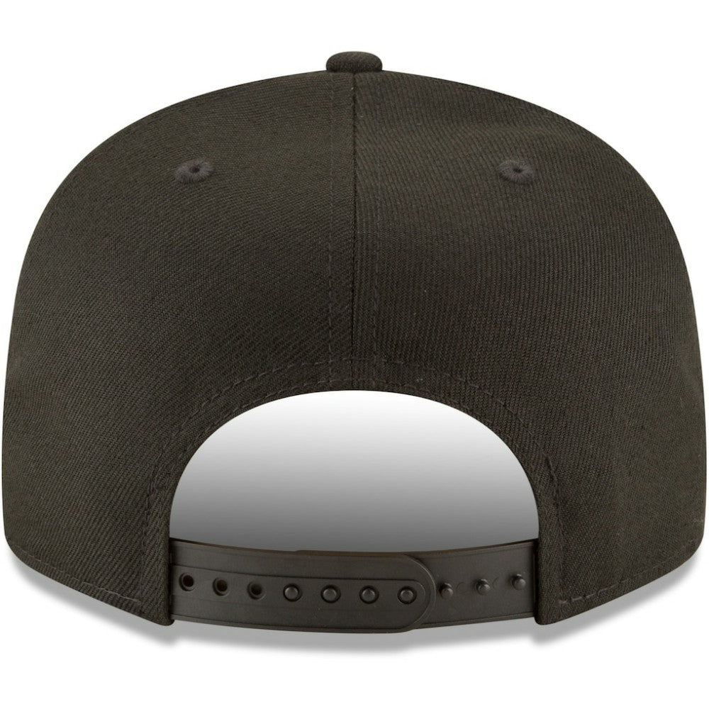 Cincinnati Reds Black on Black 9FIFTY Team Snapback Adjustable Hat - Black | New Era