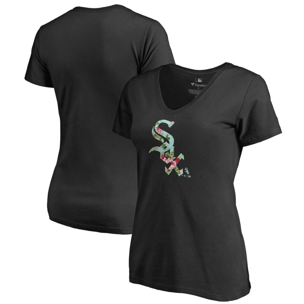 Chicago White Sox Women's Lovely V-Neck T-Shirt - Black