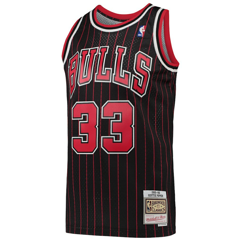 Scottie Pippen Chicago Bulls Hardwood Classics Swingman Jersey sale - Black | Mitchell & Ness on sale
