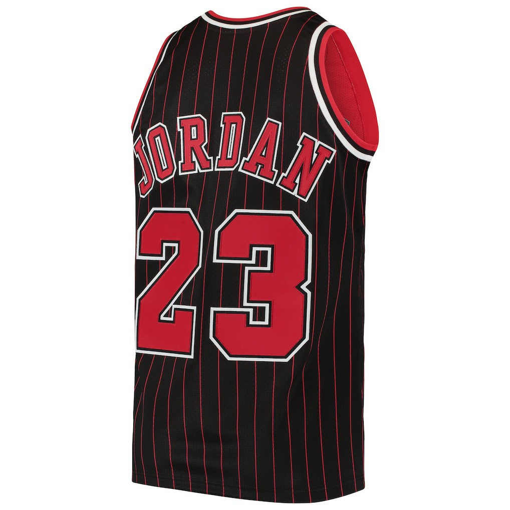 Michael Jordan Chicago Bulls 1996/97 Hardwood Classics Authentic Jersey sale - Black | Mitchell & Ness outlet