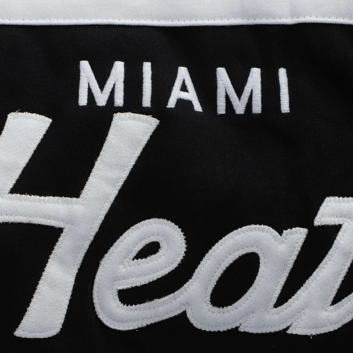 Miami Heat Head Coach Pullover Hoodie - Red/Black | Mitchell & Ness shop