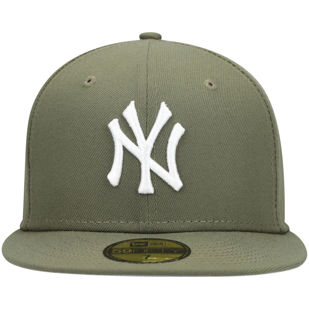 New York Yankees White Logo 59FIFTY Fitted Hat - Olive | New Era