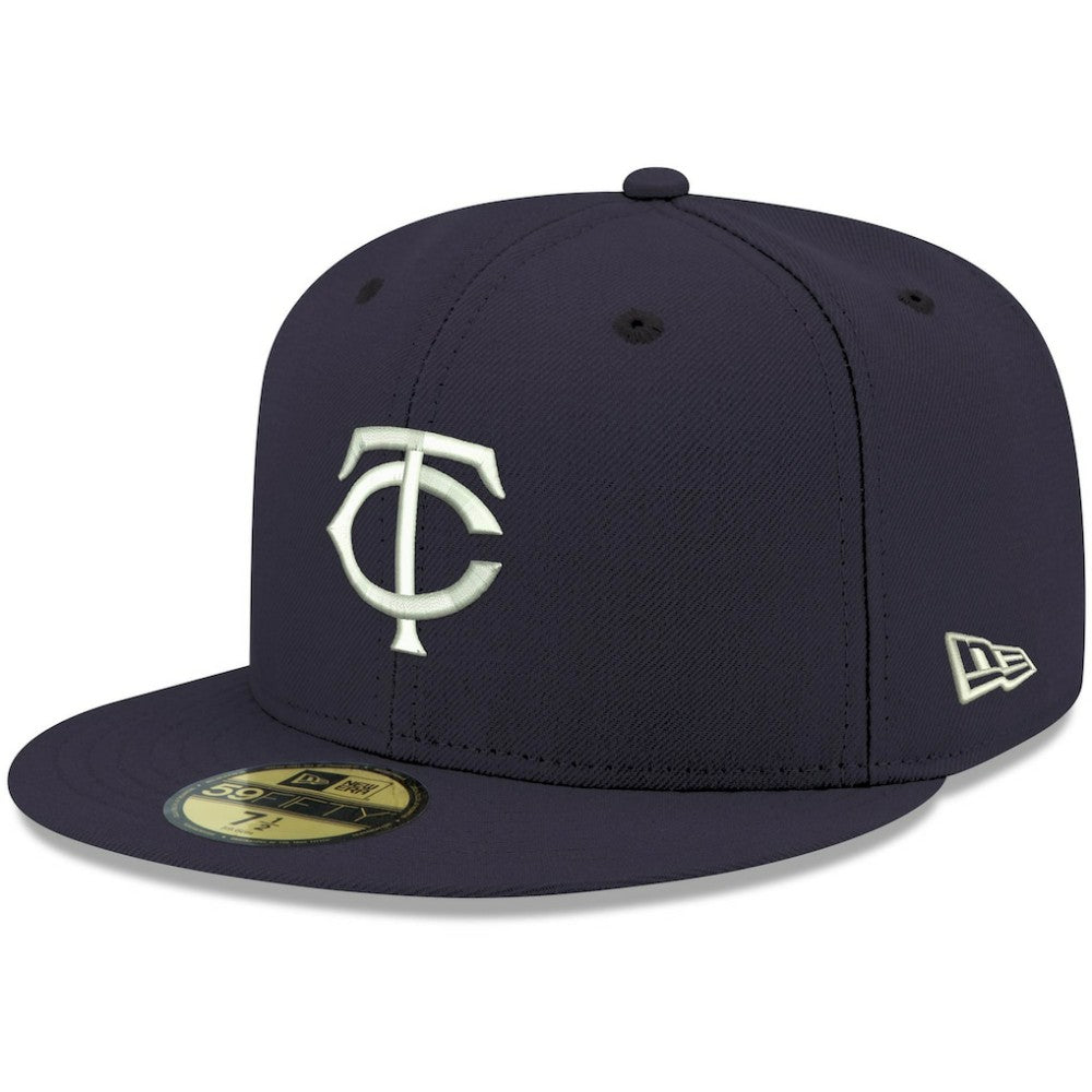 Minnesota Twins White Logo 59FIFTY Fitted Hat - Navy | New Era
